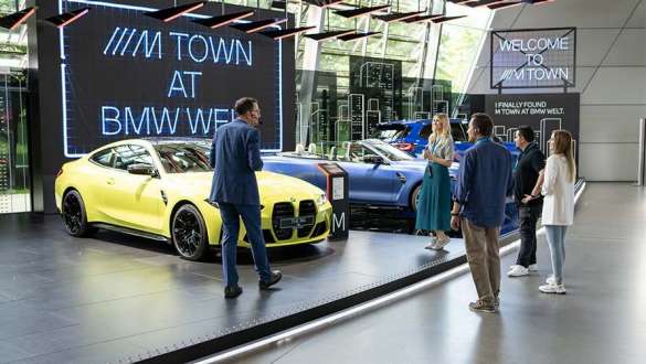 Erlebnispakete Führung bei der M Town Ausstellung der BMW Welt München